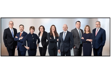 <h5>Photographies de groupes</h5><p>Photos ou montage de groupe en studio ou en location</p>