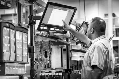 Tornatech_Worker_33681